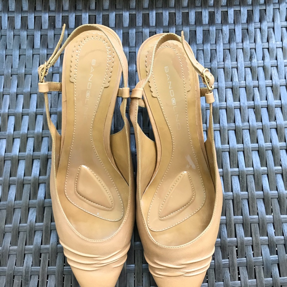 Leather kitten mules